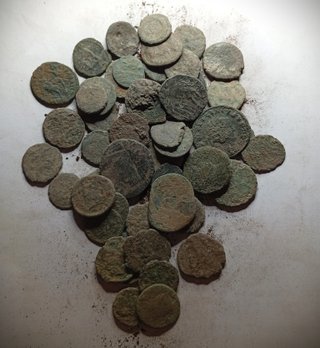 Lote 50 monedas romanas para limpiar