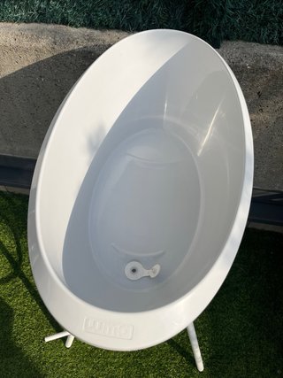 Bañera bebé Luma gris y blanca