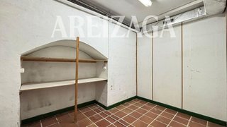 Local comercial en alquiler en Parte Vieja en San Sebastián-Donostia