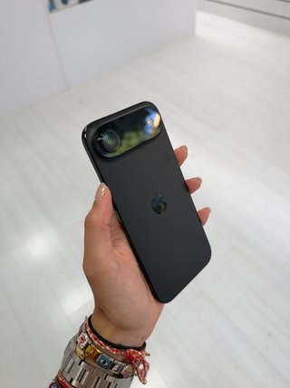 IPHONE 17 AIR 256GB COMO NUEVO