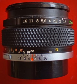 Olympus OM System 35 mm f/2.8