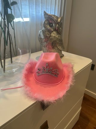 Sombrero rosa estilo cowgirl/princesa con tiara