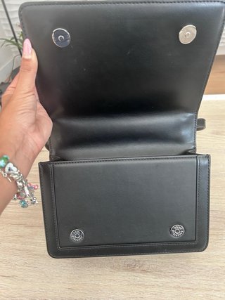 Bolso Karl Lagerfeld negro y rosa fucsia
