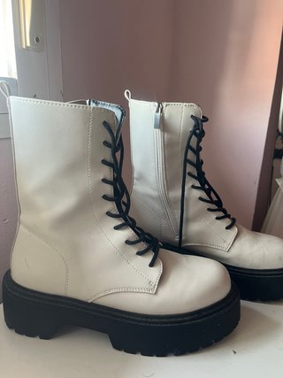 Botas buenas solo una ves usasa