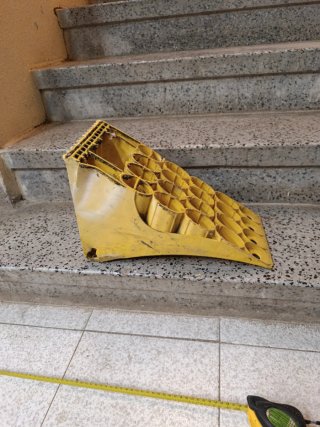 Calzo de rueda para camión