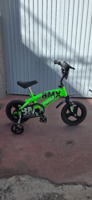 Bicicleta BMX infantil verde