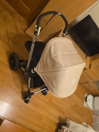 Silla de coche para bebé marca bugaboo