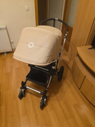 Silla de coche para bebé marca bugaboo