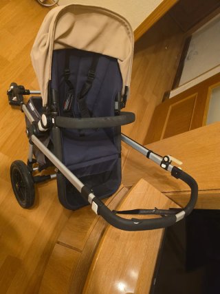 Silla de coche para bebé marca bugaboo