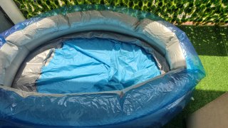Piscina inflable familiar azul y gris