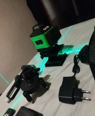 Nivel Láser 3D 12 Líneas