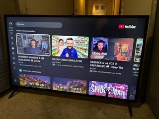Lg 43" 4k UHD Smart TV Como Nueva Mando original