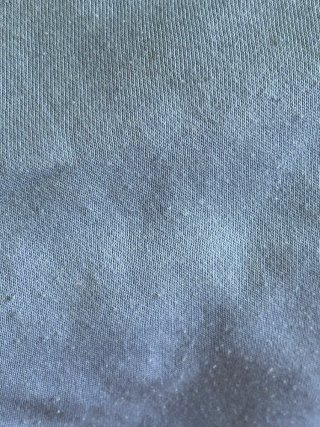 Sudadera azul con capucha y estampo mujer