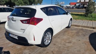 Toyota Auris 2013