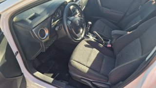 Toyota Auris 2013