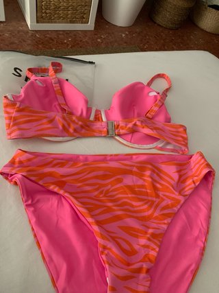Bikini SHEIN Naranja y Rosa Talla S