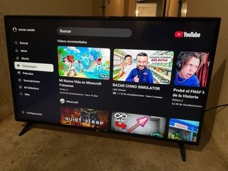 LG 50" 4k UHD Smart TV Como Nueva