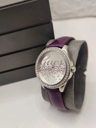 Reloj Guess Collection Morado y Plateado