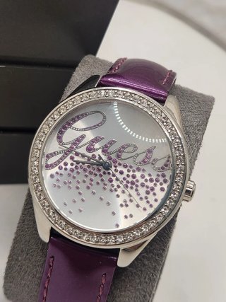 Reloj Guess Collection Morado y Plateado
