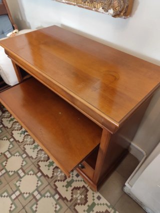 Mueble TV madera clásico
