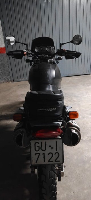 BMW F650GS Negra