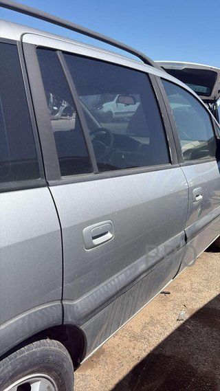 PUERTA TRASERA DERECHA Opel Zafira A (1999->)