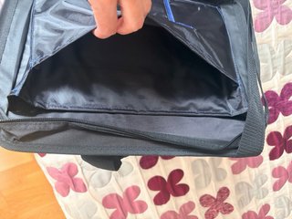Funda portátil Santillana negra y azul