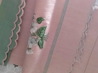 Asciugamani  in Puro Lino Ricamati