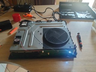 Offro servizio di riparazioni console