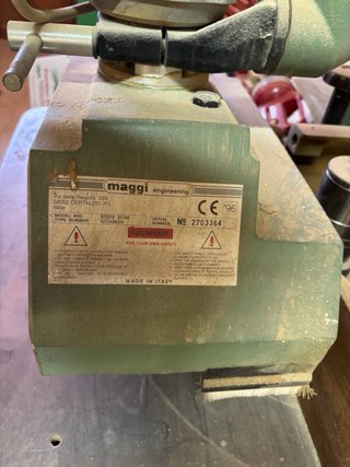 Tupi Fresadora Madera con Alimentador