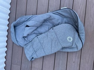 Funda Bugaboo para carrito invierno gris