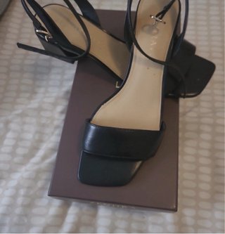 Sandalias Zendra Negras Talla 39 Tacón Cómodo