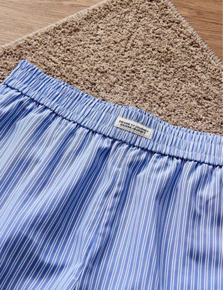 ¡OFERTA! Pantalón corto de rayas Nuevo
