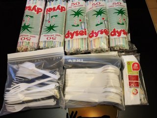 Pack 250 Pajitas Dysei y Cubiertos Plástico