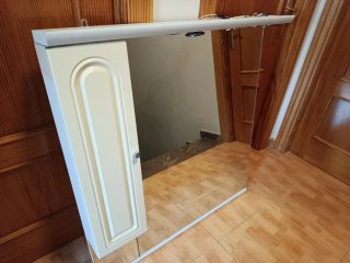 Espejo lavabo con luz y armario