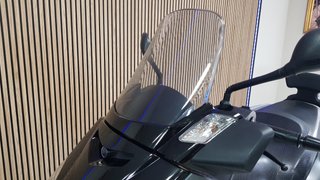 YAMAHA X-MAX 125