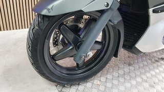 YAMAHA X-MAX 125