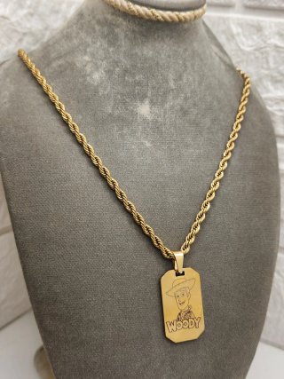 Collar Woody Acero Quirúrgico Baño Oro