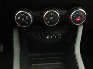 Renault Clio Evolution TCe 67 kW (91CV)