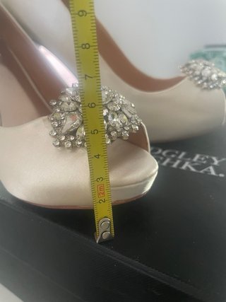 Zapatos Badgley Mischka Beige/Plata