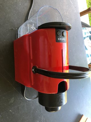 Cafetera Nespresso Krups Roja