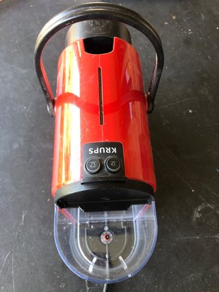 Cafetera Nespresso Krups Roja