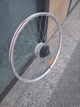 Rueda Eléctrica 700c Motor Central