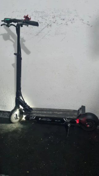 Patinete Minimotors futecher Gun