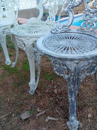 Conjunto mesas y sillas jardín inglés