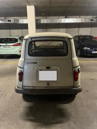 Renault 4 L del 1982 para restaurar