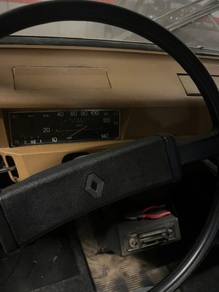 Renault 4 L del 1982 para restaurar