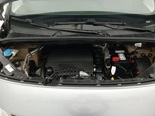 Peugeot Rifter Allure Standard PureTech 81kW (110CV)