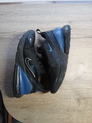 Zapatillas Nike Air 270 Negras y Azules