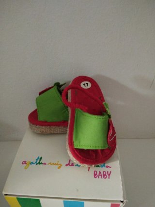 Sandalias Bebé Rojas y Verdes Talla 17